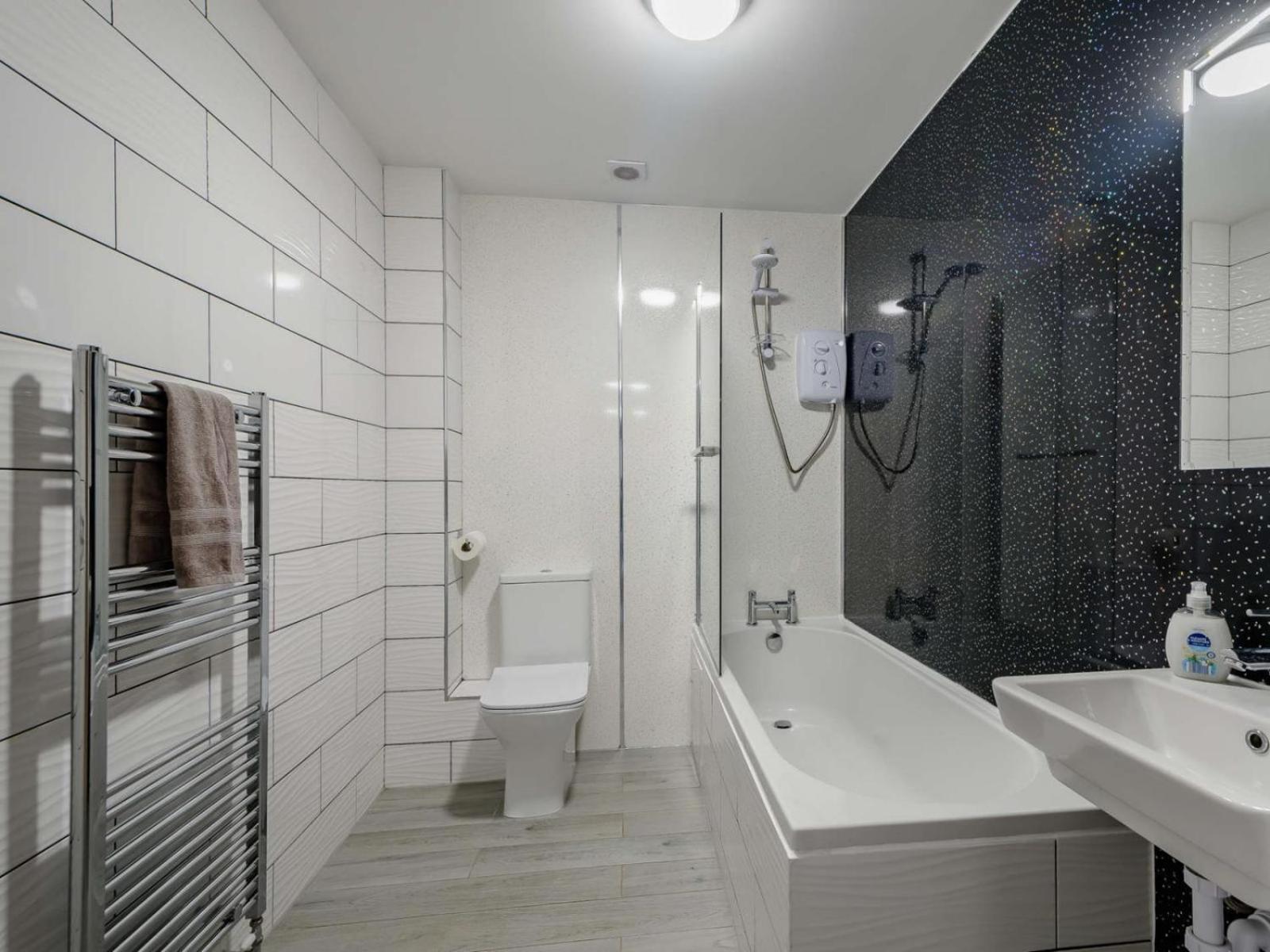 Westertonhill Holiday Lodges Balloch Bagian luar foto